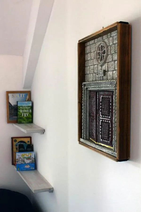 Charming Little House In Split Center 아파트